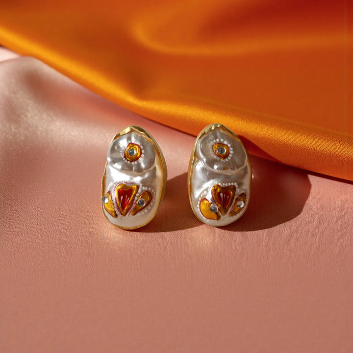 Black & Yellow Ruhi Pearl Necklace Set