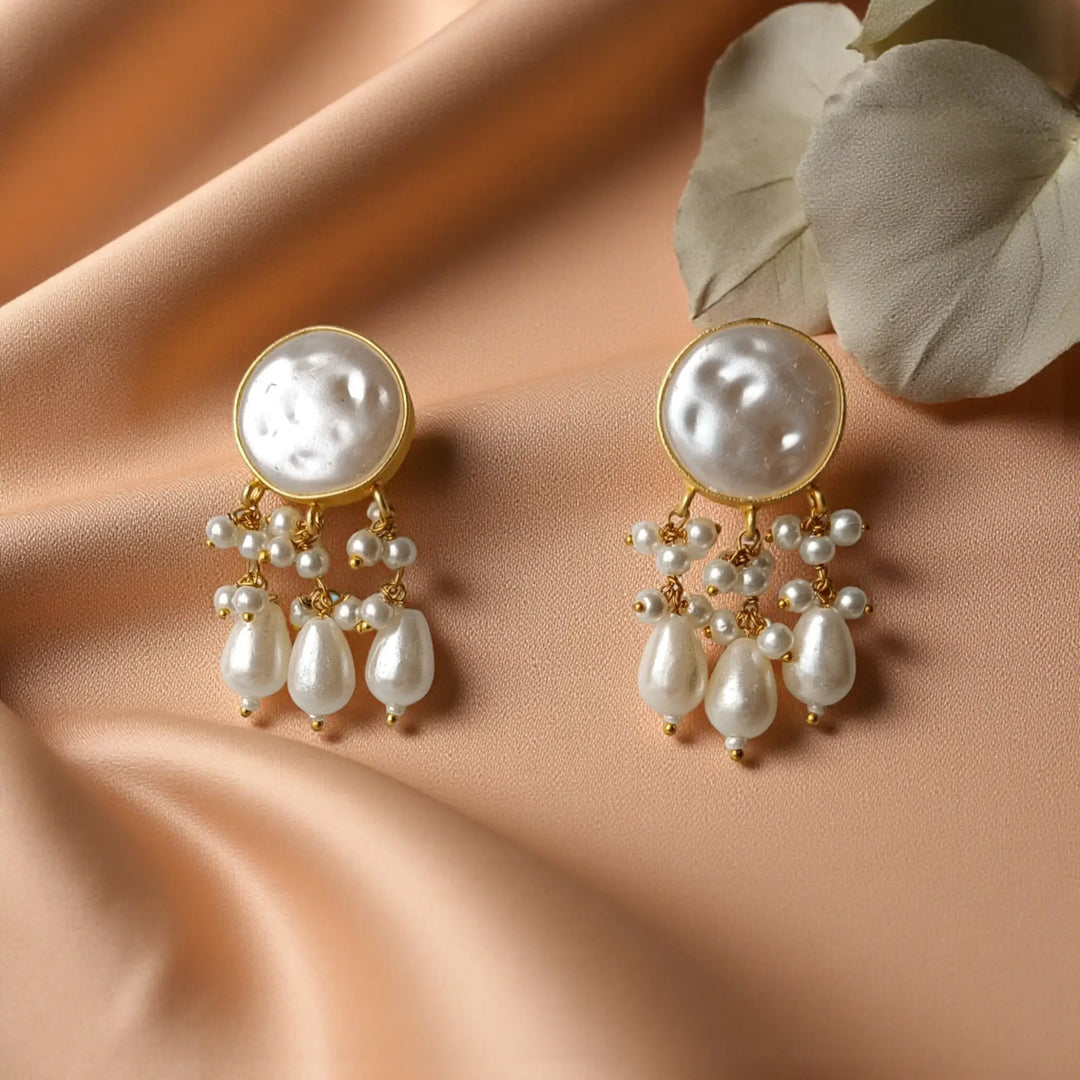 Elegant Light Green Meenakari Kundan Necklace Set