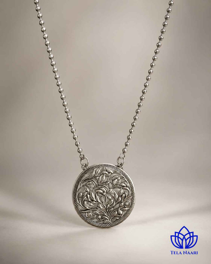 Saujanya Silver Plated Necklace Set