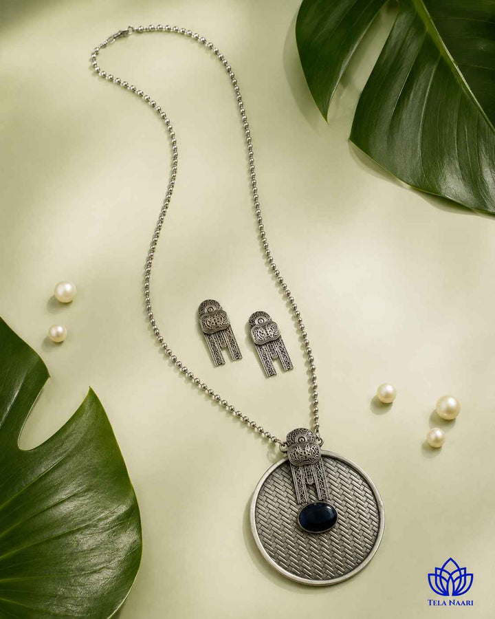 Antique Preyal Silver Plated Necklace Set