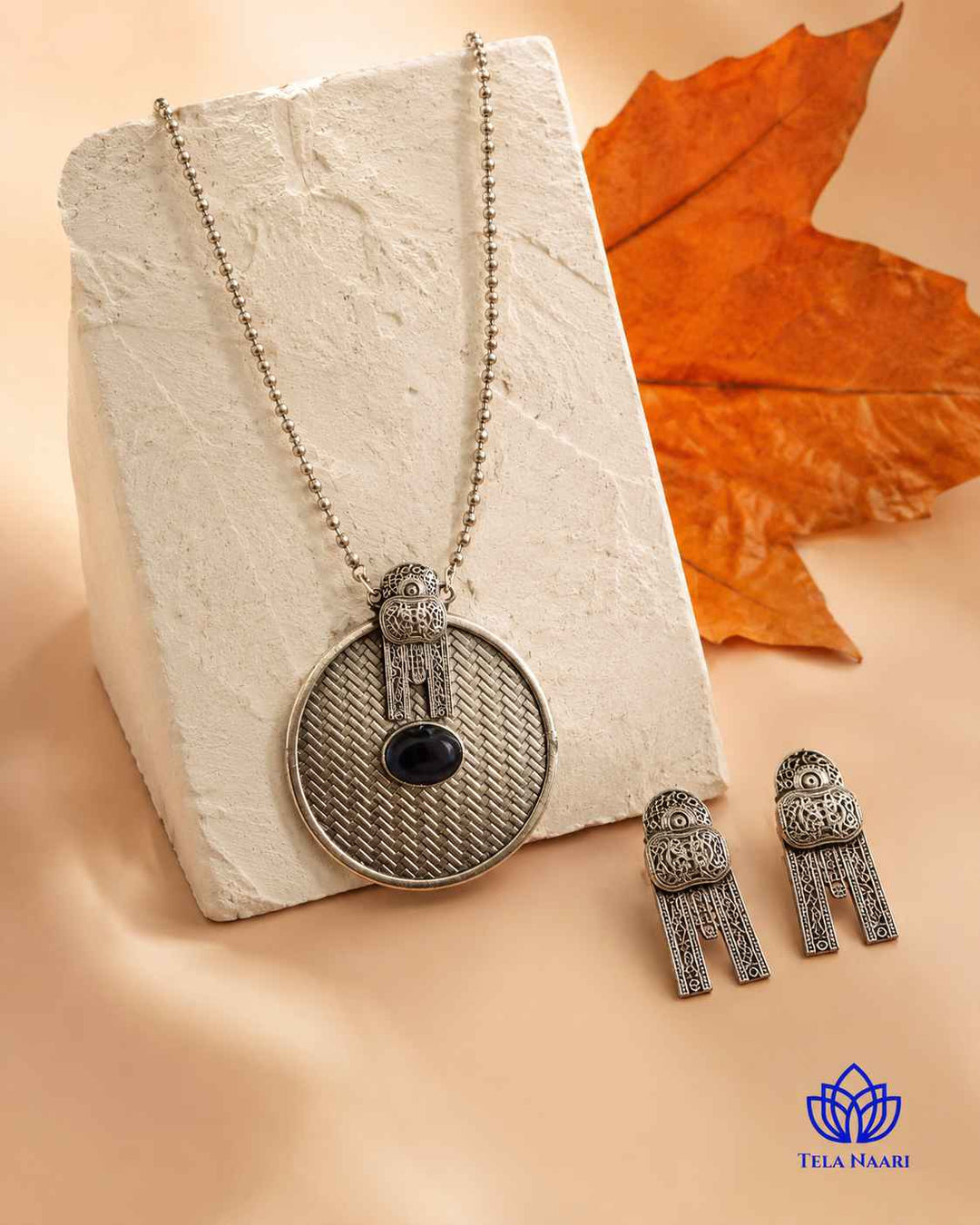 Antique Preyal Silver Plated Necklace Set