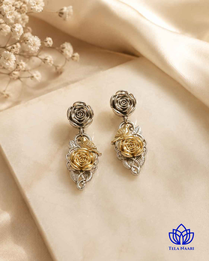 Kavya Dual Tone Rose Petal Necklace Set