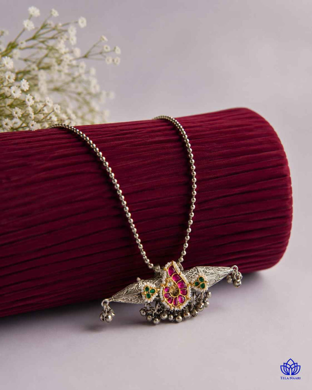 Indumati Pachi Kundan Dual Tone Necklace