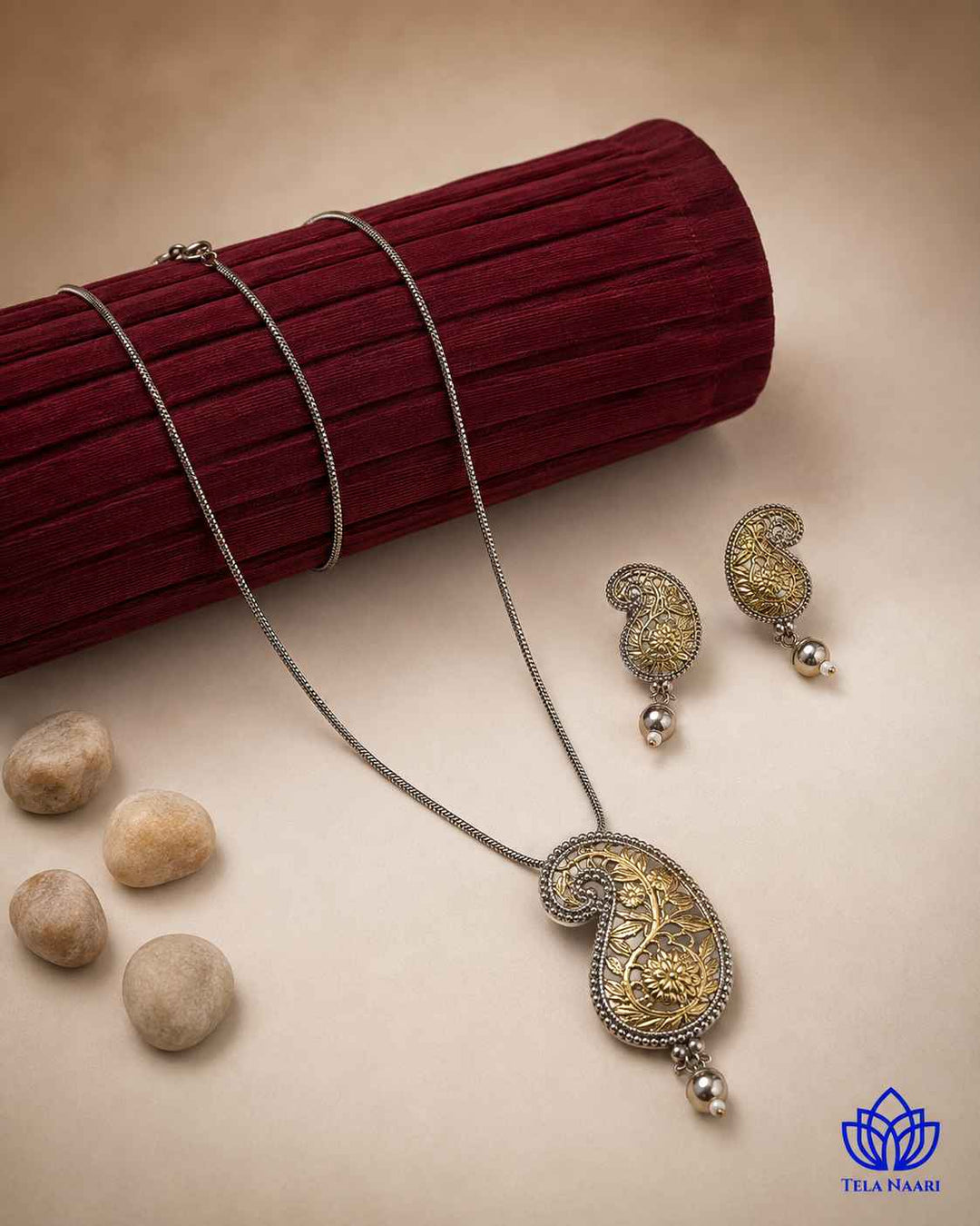 Jhanvi Gold Plated Dual Stone Necklace Set