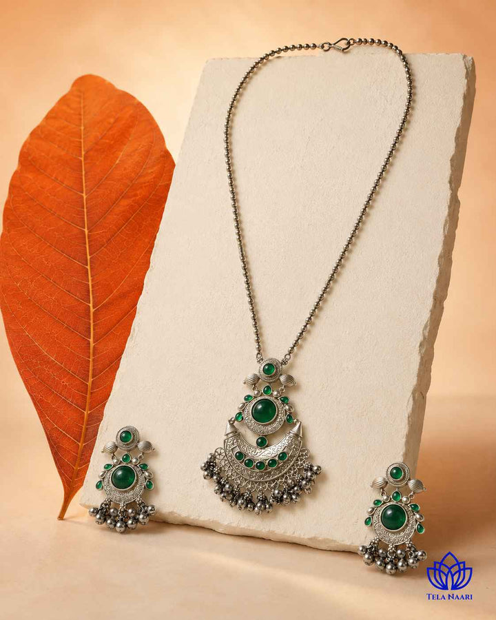 Kajal Silver Plated Green Stone Necklace Set
