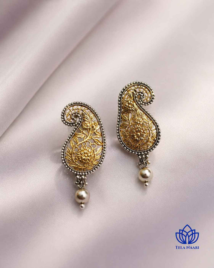 Jhanvi Gold Plated Dual Stone Necklace Set