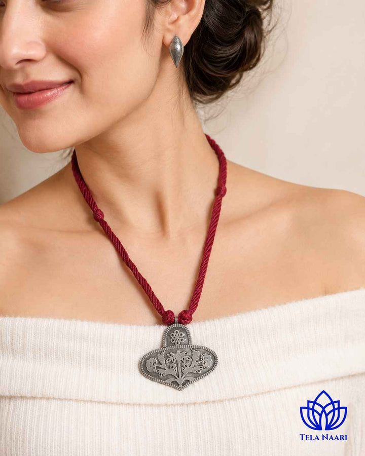 Charu Silver Plated Red Thread Necklace Set