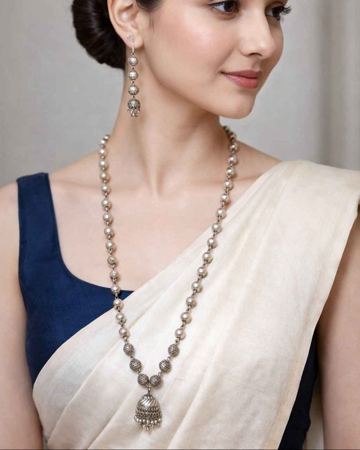 Oxidised Silver-Platet Necklace Set – Temple-Inspired Jhumka Pendant & Earrings