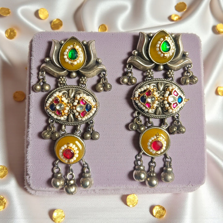 Telanaari Elegant Bornali Dual Tone Fushion Pachi Kundan Silver Plated Earrings