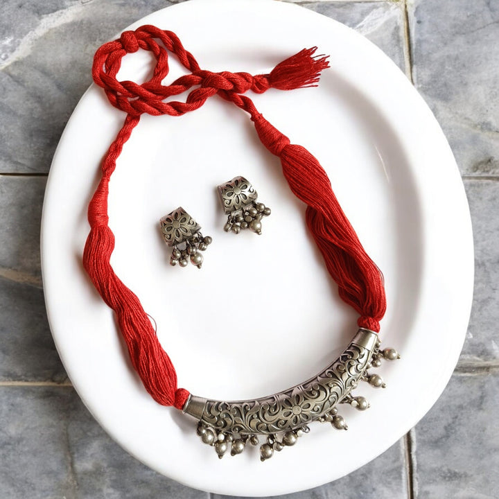 Classic Antique Manisha Silver-Plated Thread Necklace Set Red - TelaNaari