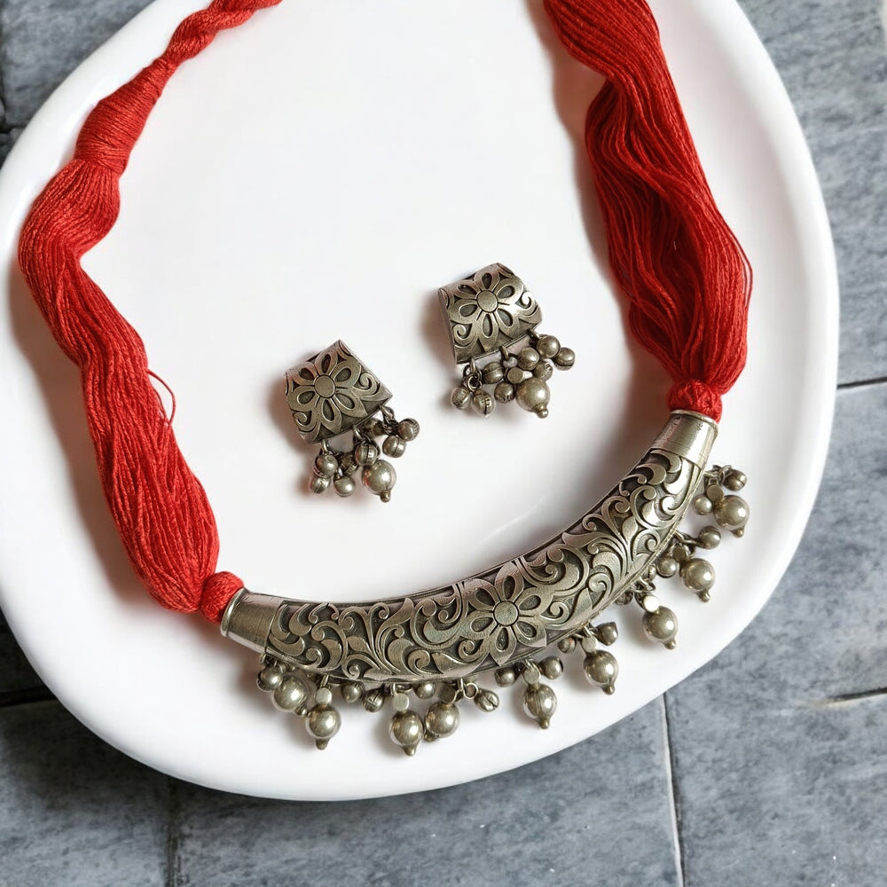 Classic Antique Manisha Silver-Plated Thread Necklace Set Red - TelaNaari