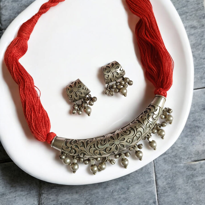 Classic Antique Manisha Silver-Plated Thread Necklace Set Red - TelaNaari