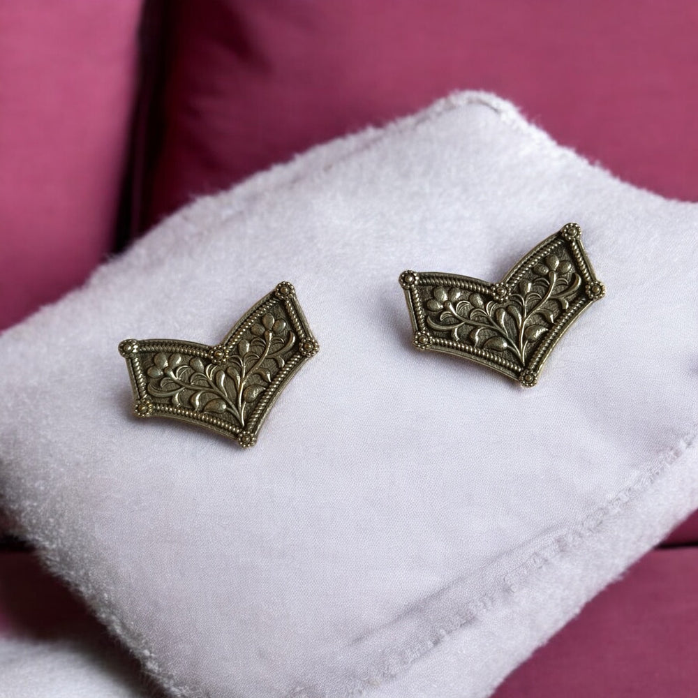 Classic Lalitha Silver Oxidised Thread Necklace Set Red - TelaNaari