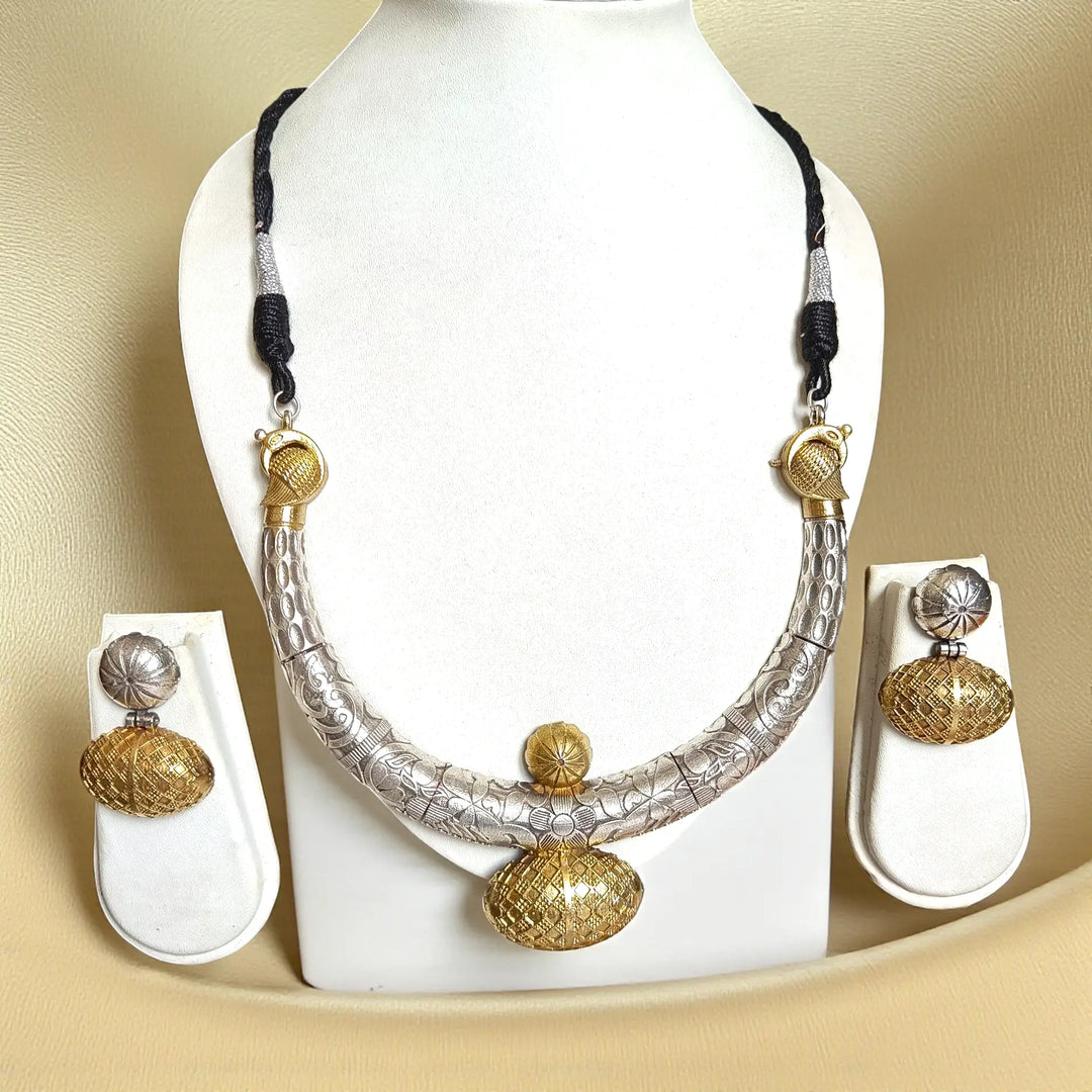 Antique Dual Tone Chitai Silver Oxidised Hasli Necklace Set