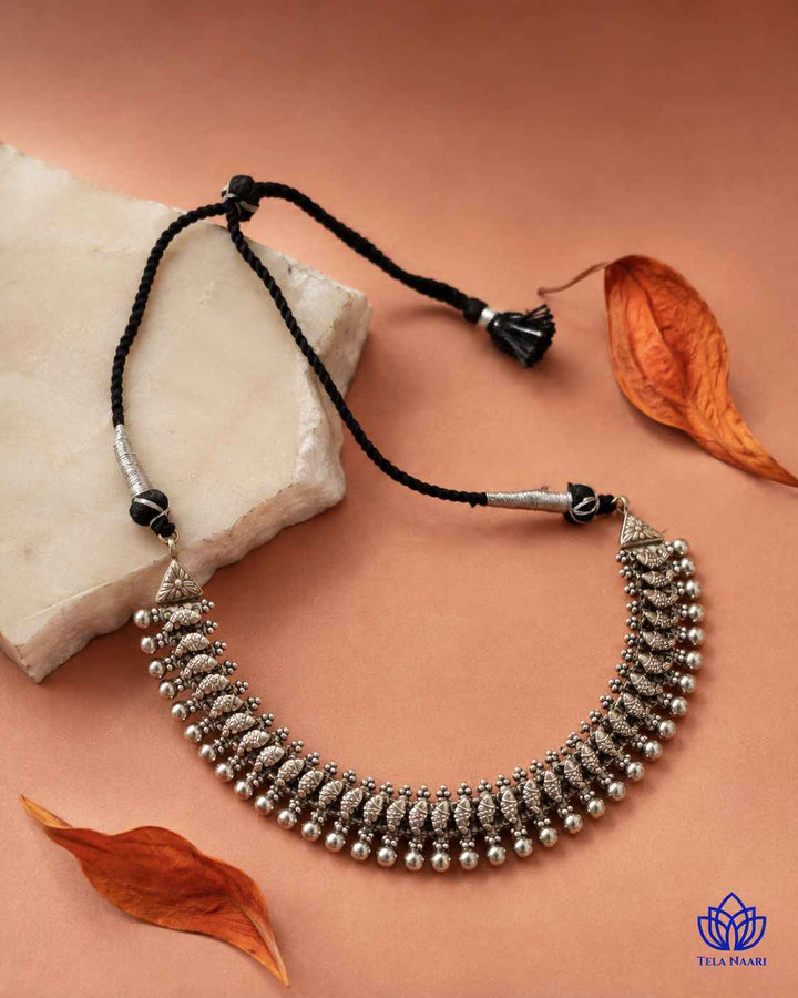 Kusum Silver Plated Sleek Necklace