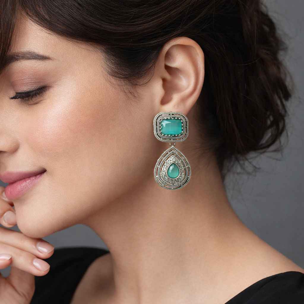 Tela Naari Silver Oxidised Dual Gem Bhumi Teardrop Earrings