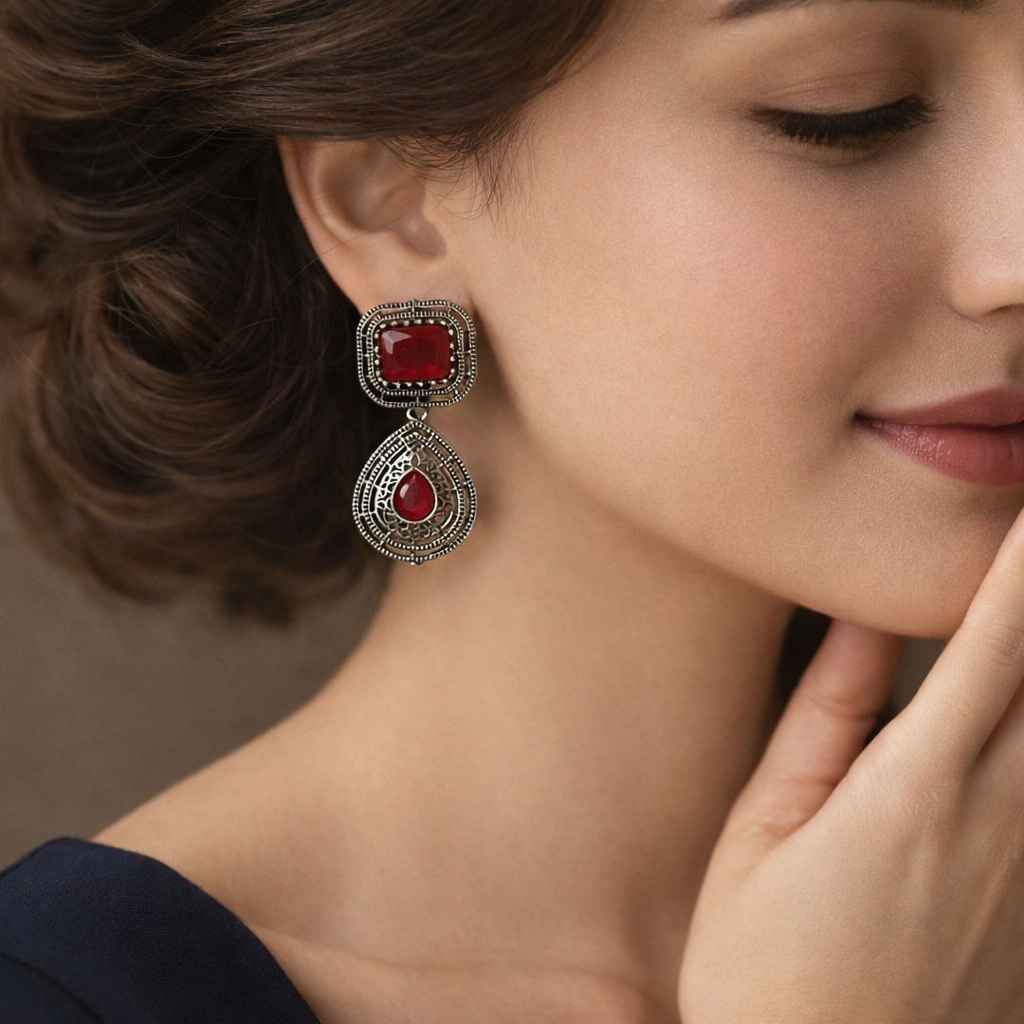 Tela Naari Silver Oxidised Dual Gem Bhumi Teardrop Earrings