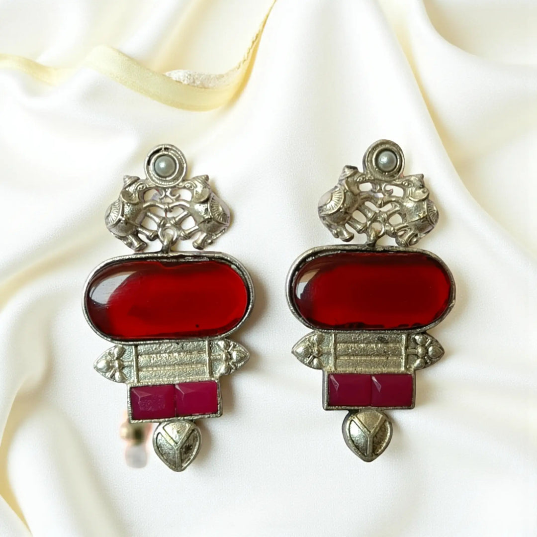 Elegant Vintage Nitya Silver Oxidised Dangler Earrings