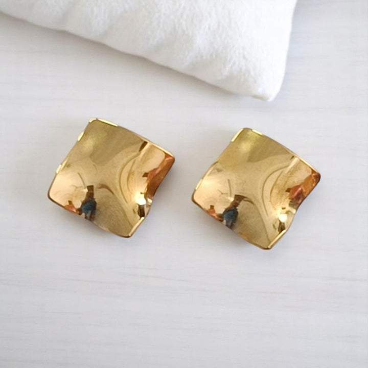 Tela Naari Anti-Tarnish Square Dome Earrings - TelaNaari