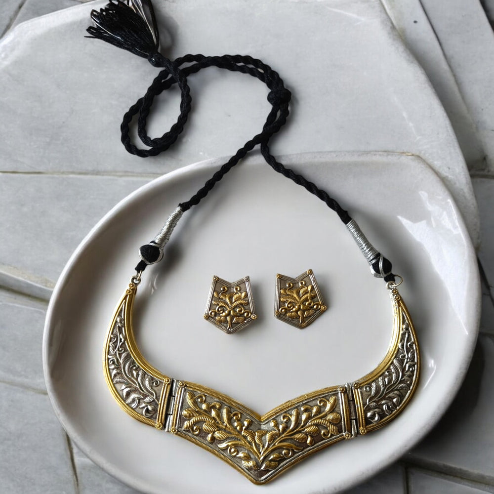 Tela Naari Dual Tone V-Cut Elegance Necklace - TelaNaari