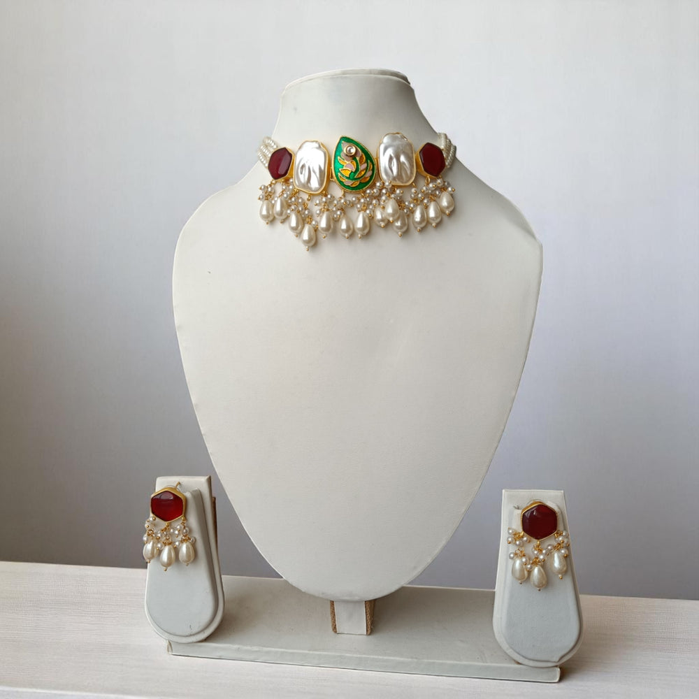 Tela Naari Grace Red Gold-Plated Choker Necklace Set - TelaNaari