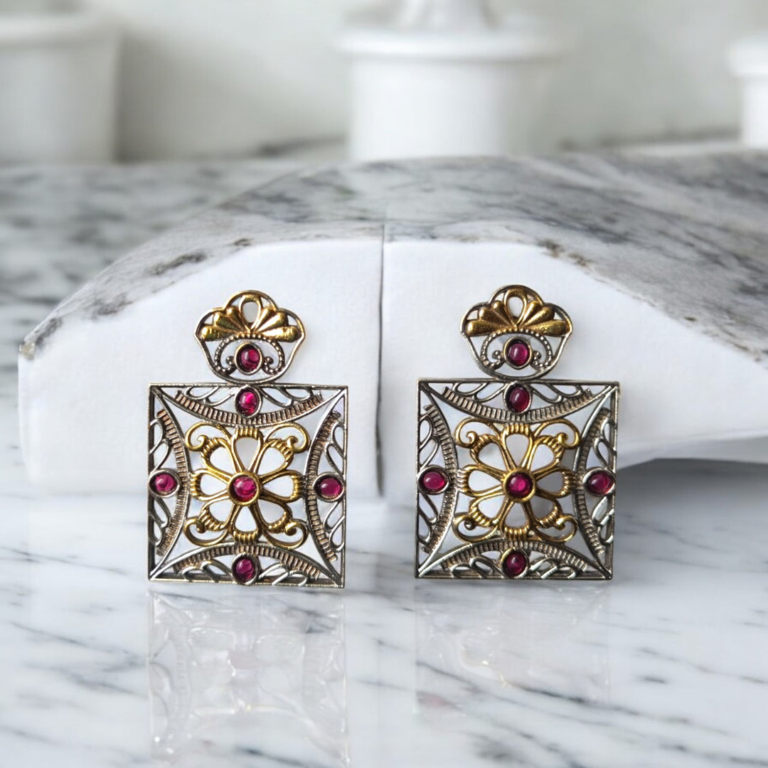 Tela Naari Anaya Dual Tone Square Earrings - TelaNaari