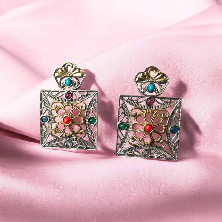 Tela Naari Anaya Dual Tone Square Earrings - TelaNaari