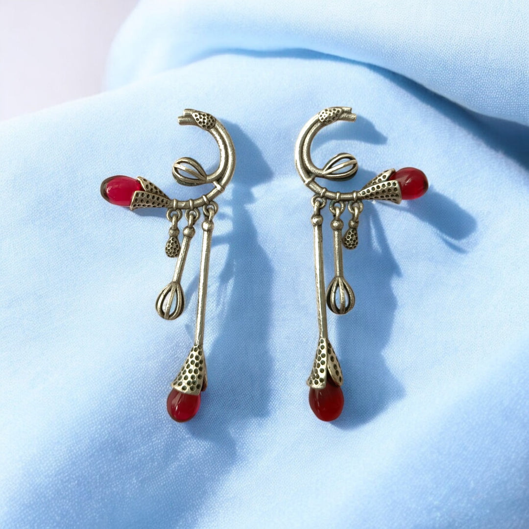 Tela Naari Silver Oxidised Diva Dangling Bloom Earrings - TelaNaari