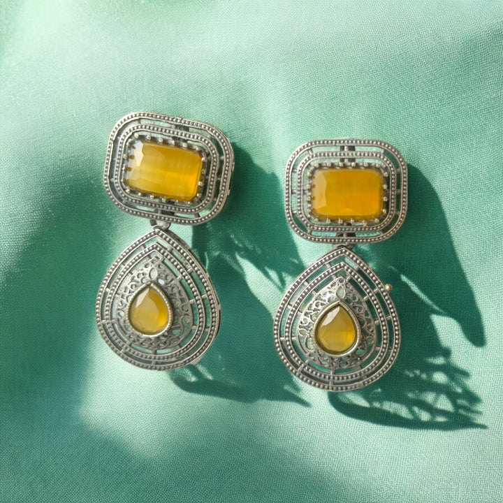Tela Naari Silver Oxidised Dual Gem Bhumi Teardrop Earrings - TelaNaari