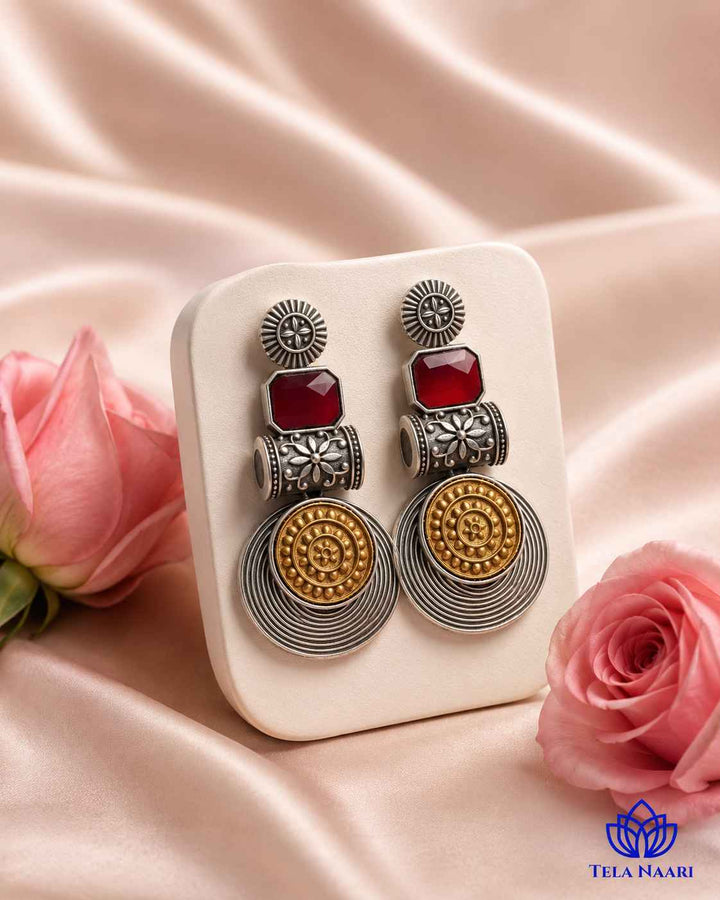 Push back with stopper closure keeps this earring secure comfortably.