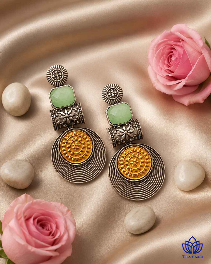 Silver-plated finish forms one half of this dual-tone design.