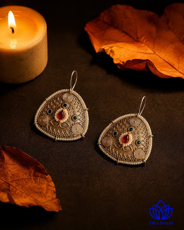 Push back closure keeps this hoop earring secure comfortably.