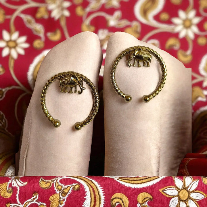 Telanaari Timeless Iva Gold Plated Stud Earrings