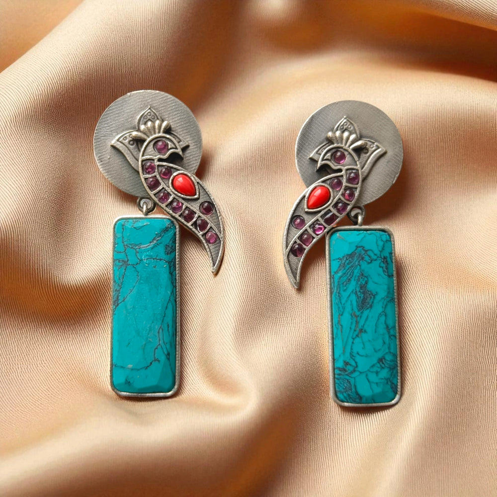 Turquoise Begunia earrings in silver plating – boho chic handcrafted jewellery by Tela Naari

