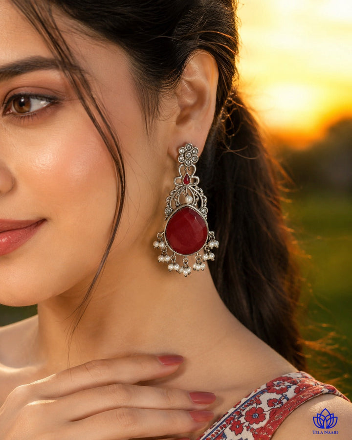 Post and back closure keeps this earring secure throughout the day.