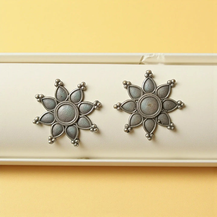 Silver Oxidised Stud Earrings Qirat