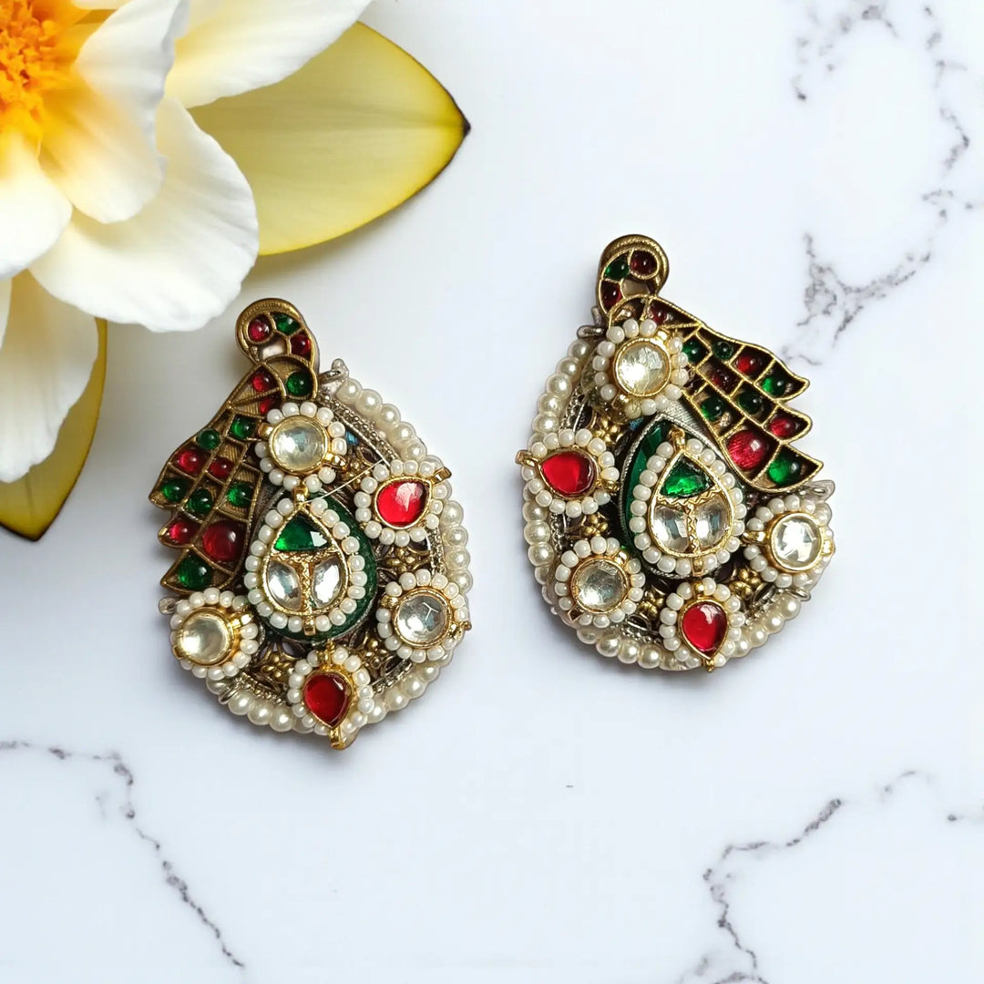 Telanaari Elegant Alka Dual Tone Fushion Pachi Kundan Silver Plated Earrings