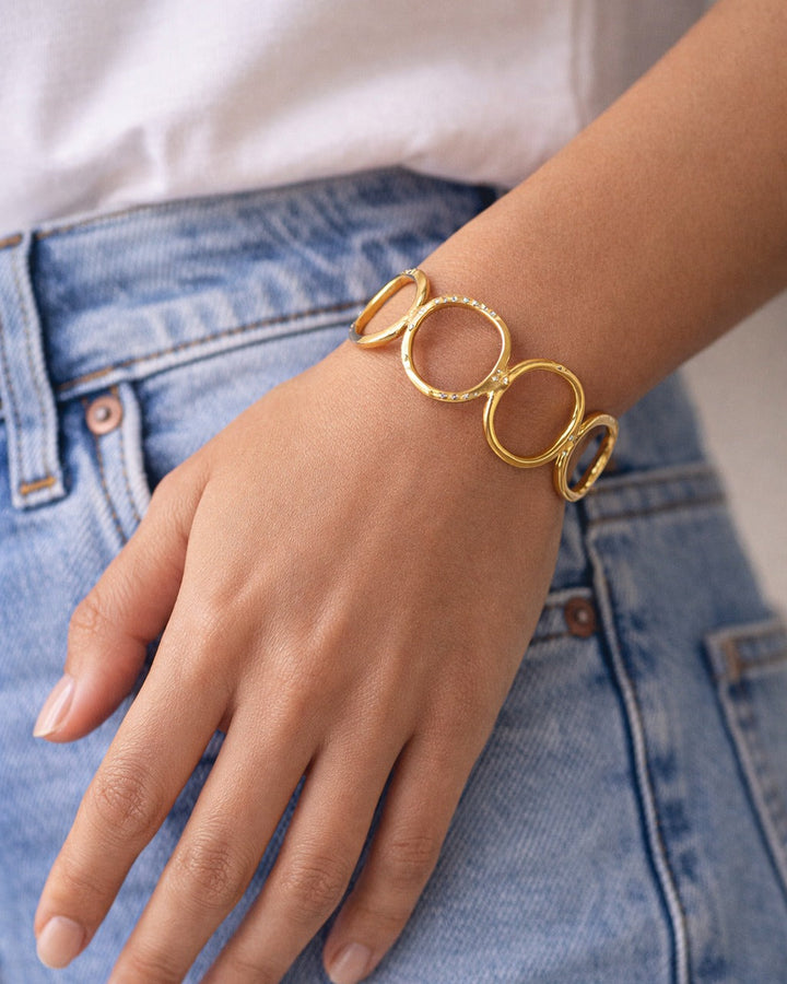 Anti-tarnish coating protects the brass surface of this open cuff bracelet.