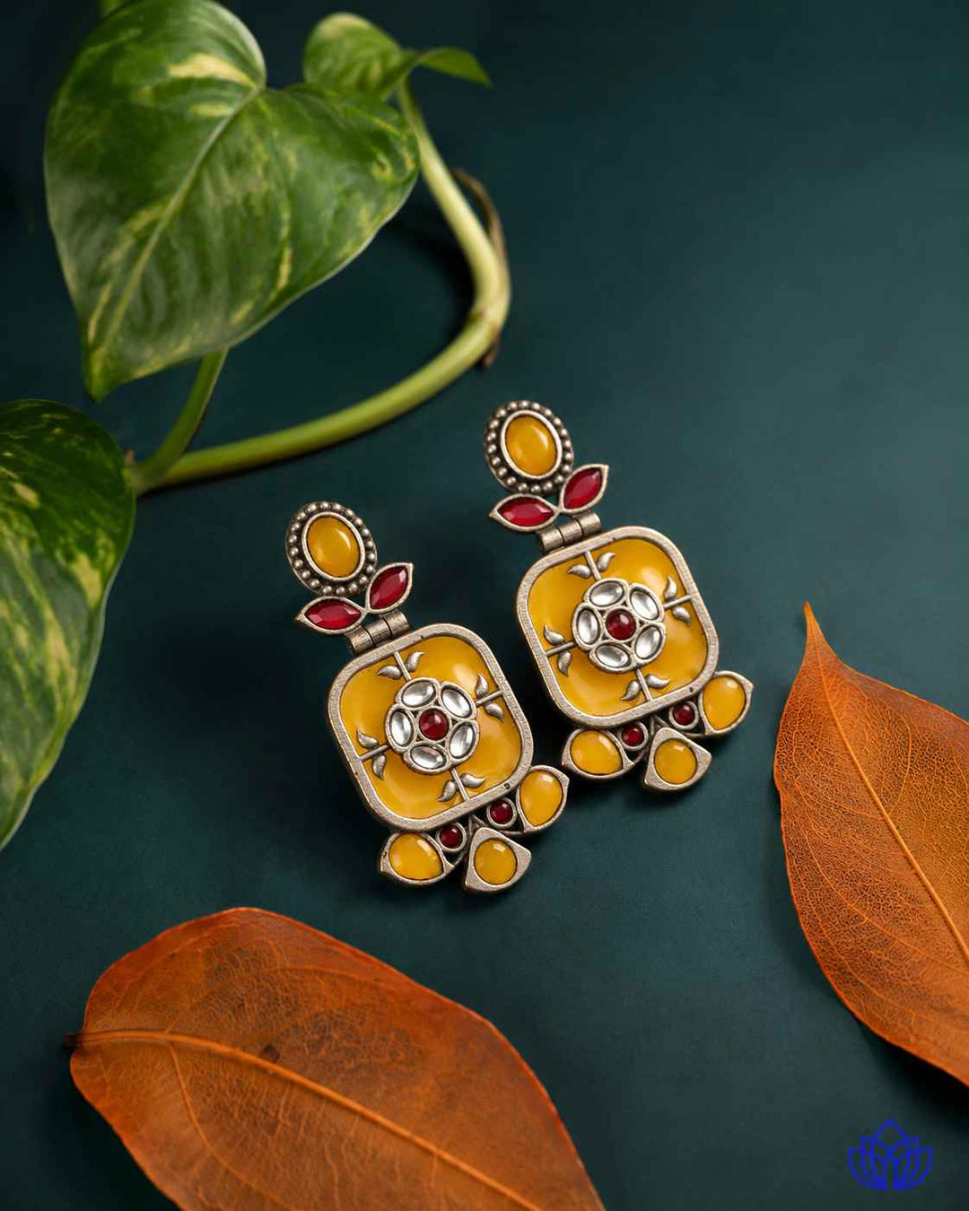 Yellow tones bring cheerful energy to this lightweight silver-plated dangler earring.