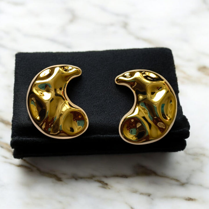 Waterproof stainless steel construction supports this earring&