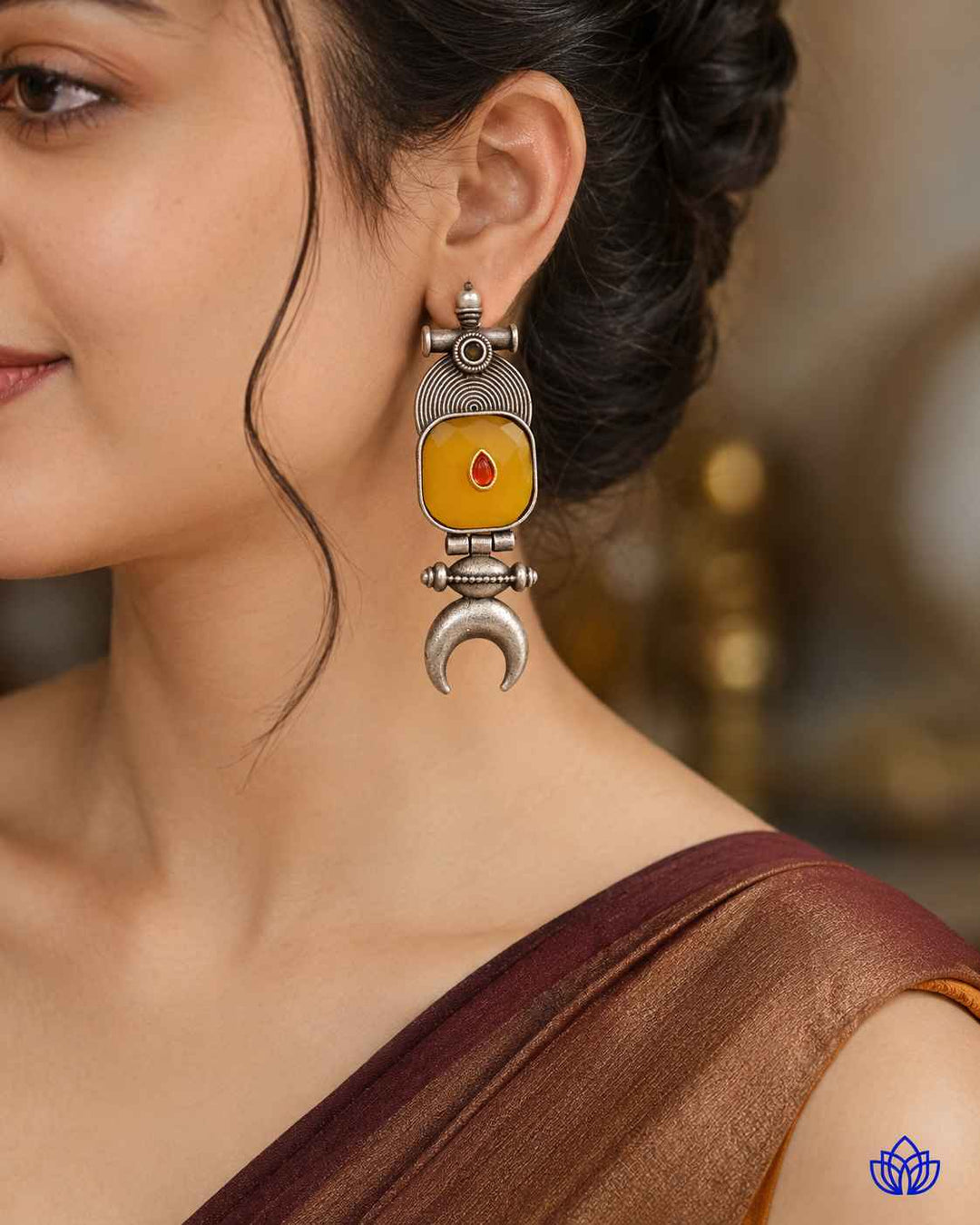 Push back with stopper closure secures this earring comfortably.