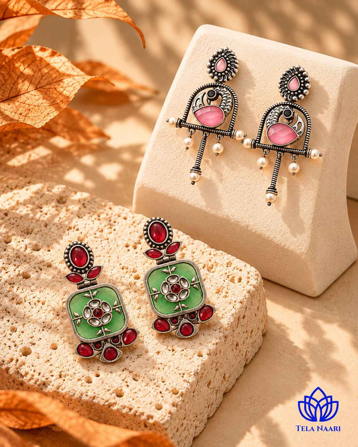 Hamper box with 2 pairs of earrings from Darcy, a present for girlfriend