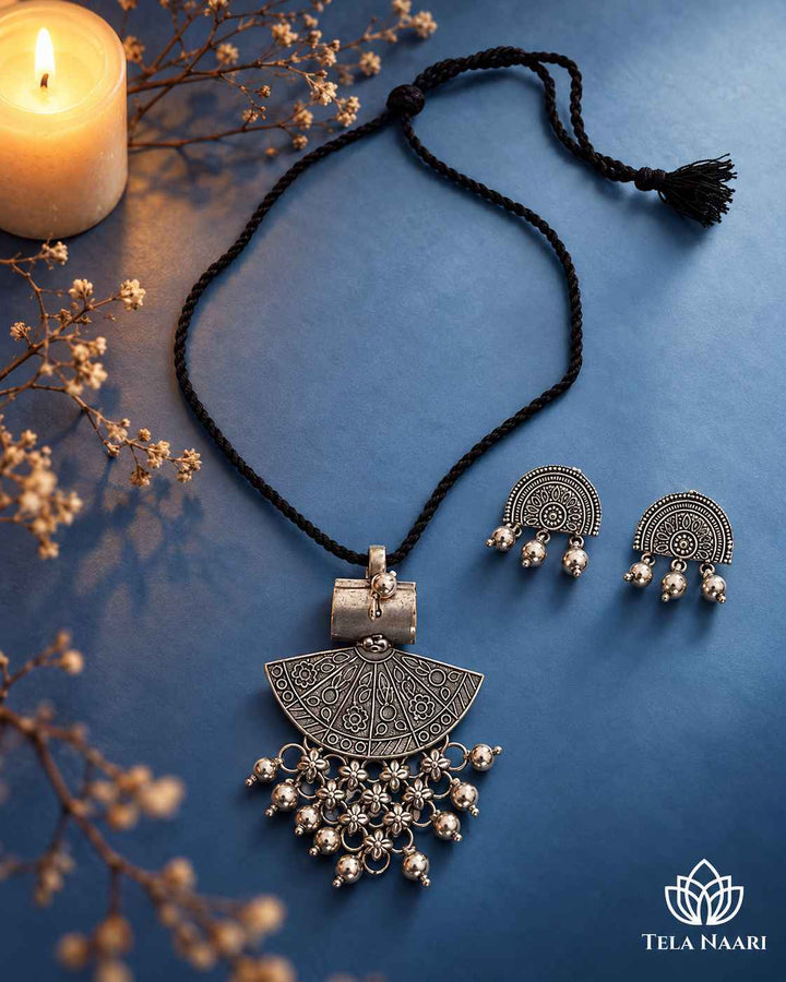 Shailza Silver Plated Necklace Set