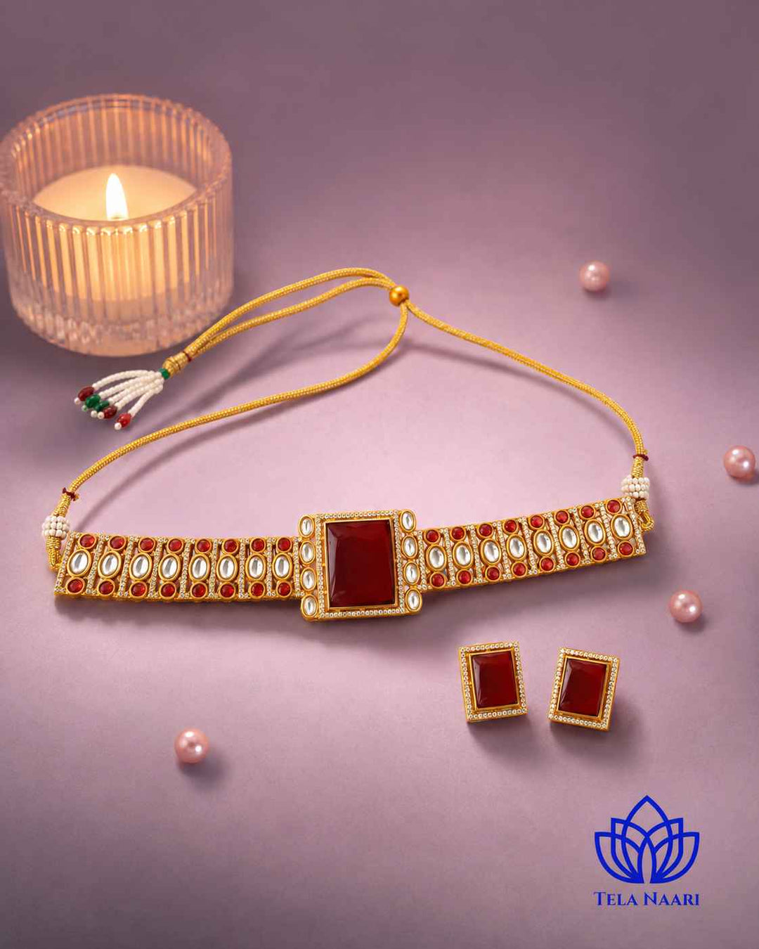 Detailed craftsmanship highlights the sparkling accents of this choker.