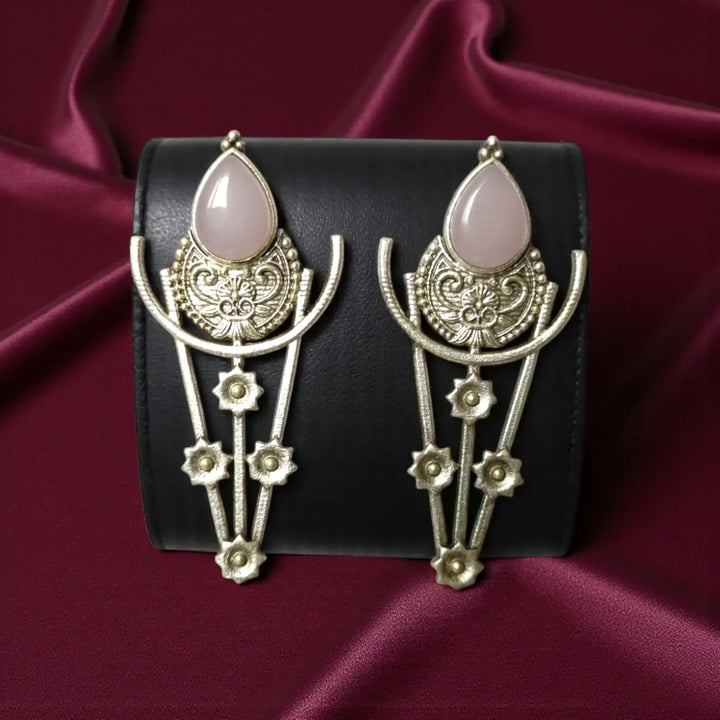 Tela Naari Dazzling Silver Oxidised Earrings