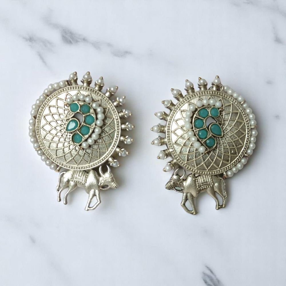 SILVER OXIDISED EARRINGS BHAVIYA - TelaNaari