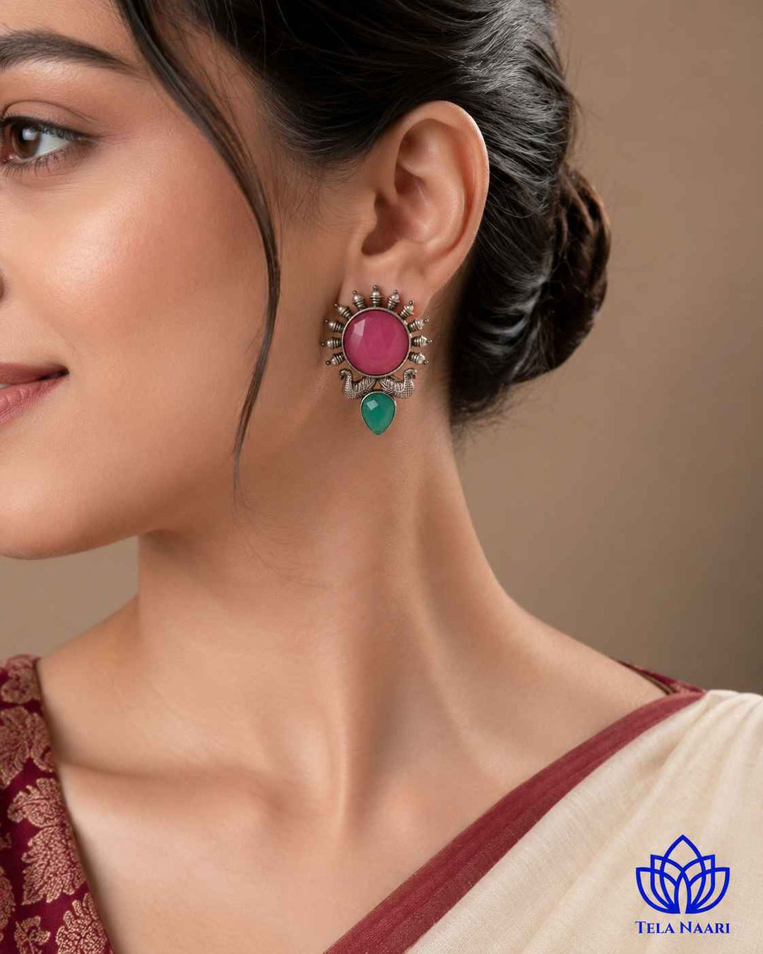 Tela Naari&