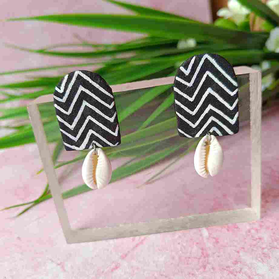 HAND PAINTED ANIYA EARRINGS BLACK - TelaNaari