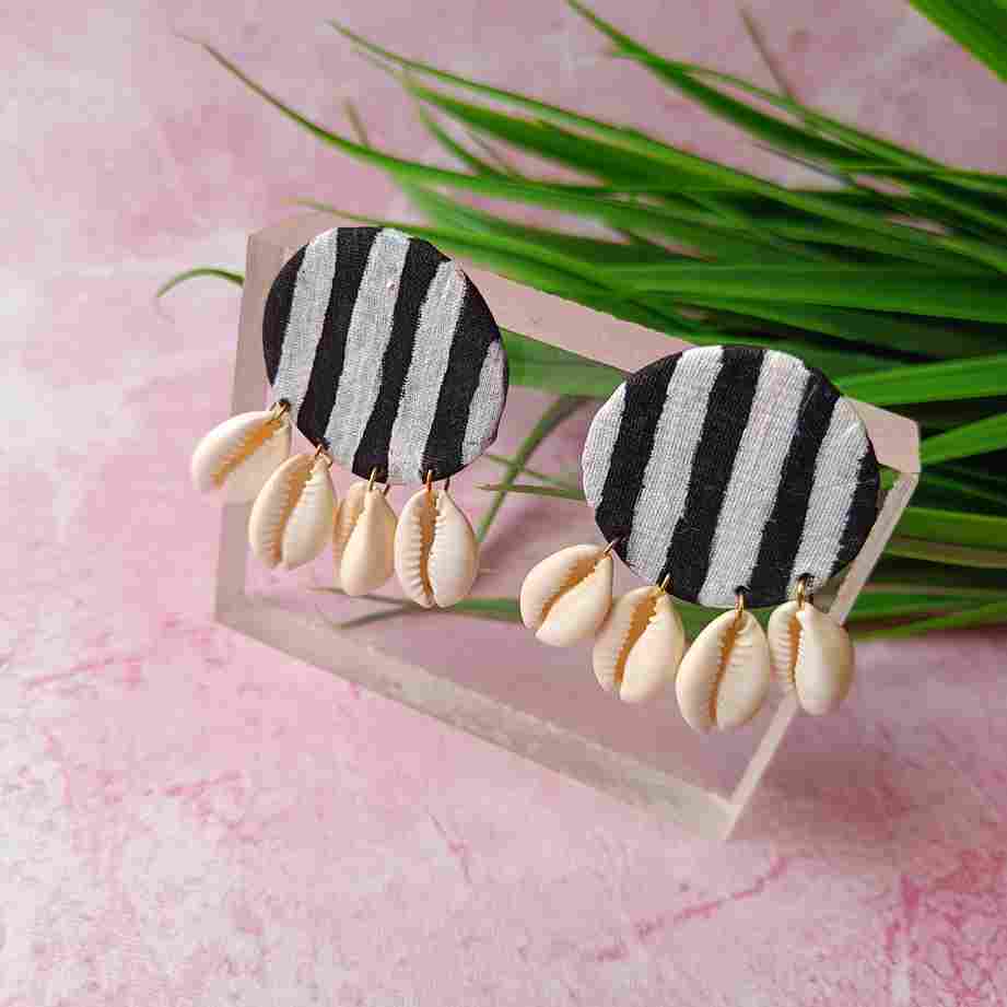 HAND PAINTED MAITRI EARRINGS - TelaNaari