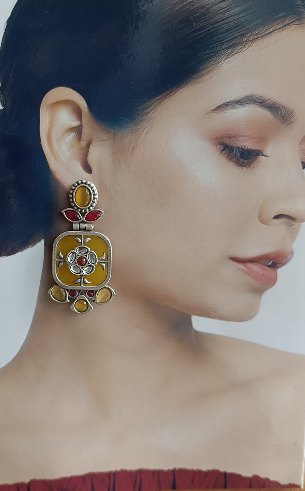 Tela Naari Classic Elegant Silver Plated Dangler Earrings - TelaNaari